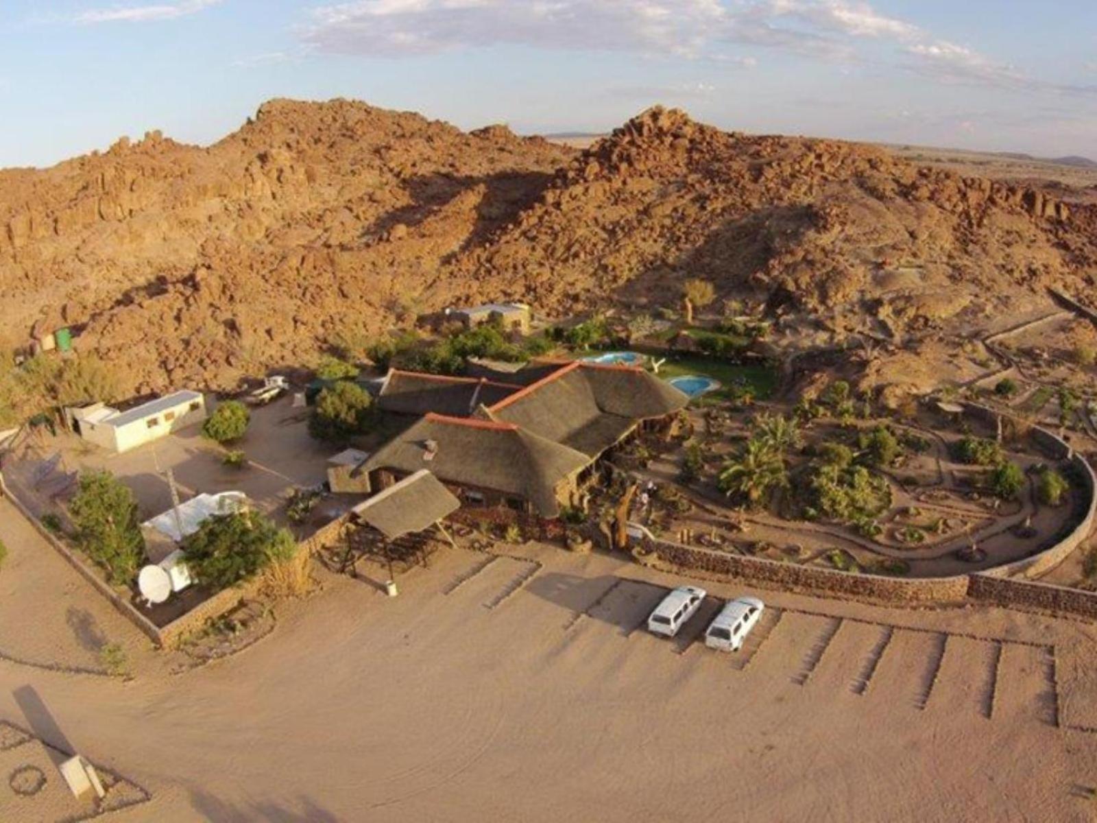 Brandberg White Lady Lodge Uis Exterior foto